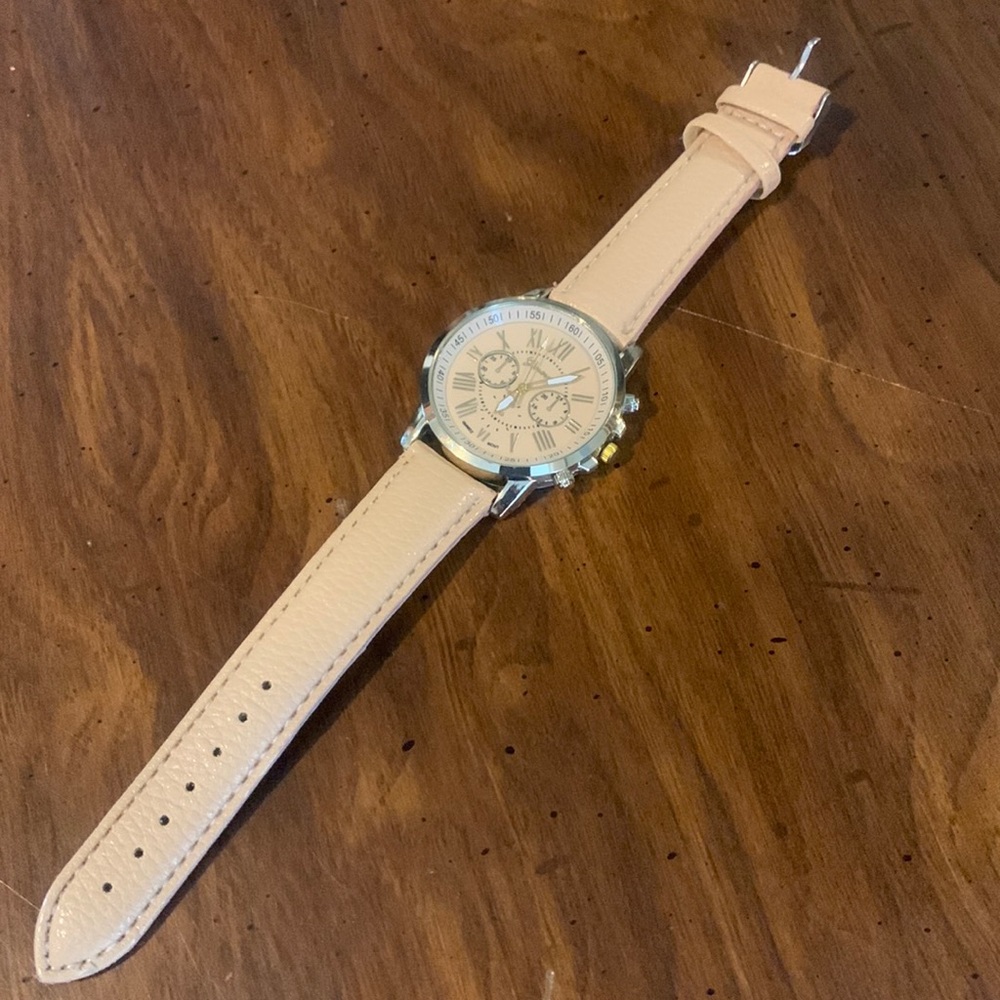 Faux Leather Geneva Gold Watch